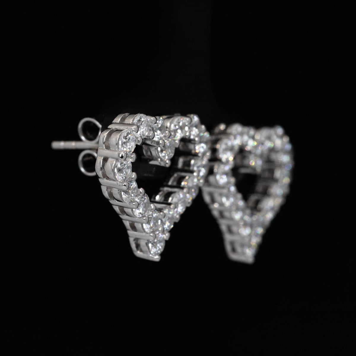Omnia Afiya White Heart Earrings With High Quality Certified Lab Crafted Stones In 925 Silver - OMNIASTORES UAE