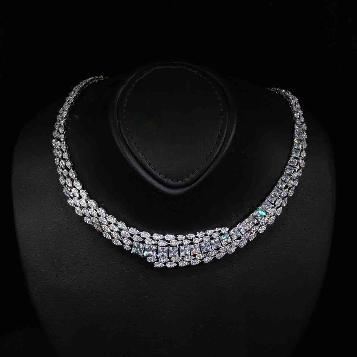 Omnia Trinity White Luxury Bridal Full Set in High Quality Simulated Diamonds Premium Rhodium Plated - OMNIASTORES UAE