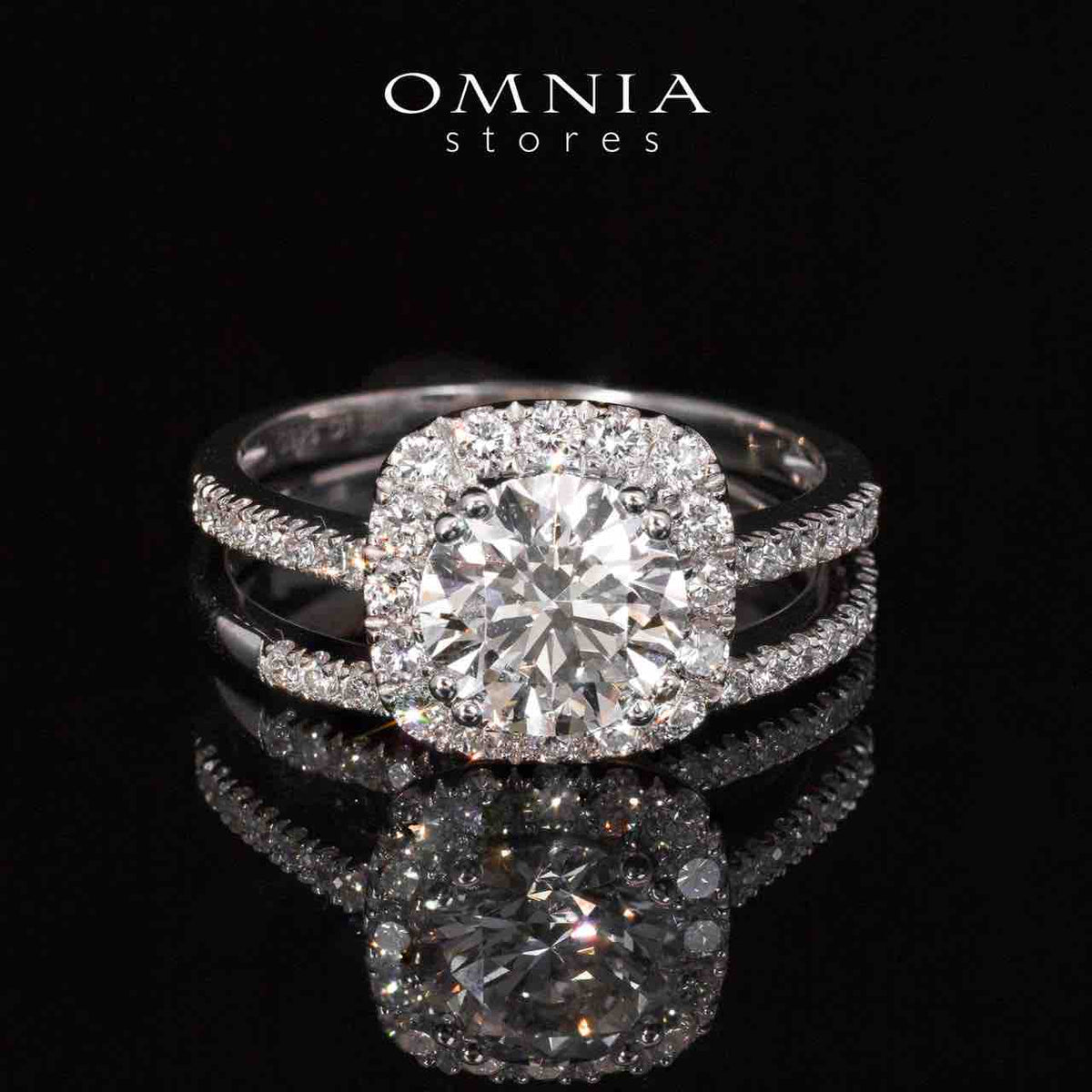 Neila Lab Grown Stones With IGI Certified Princess Cut D VVS 2 White Ring in 925 Silver High Quality 1.5ct