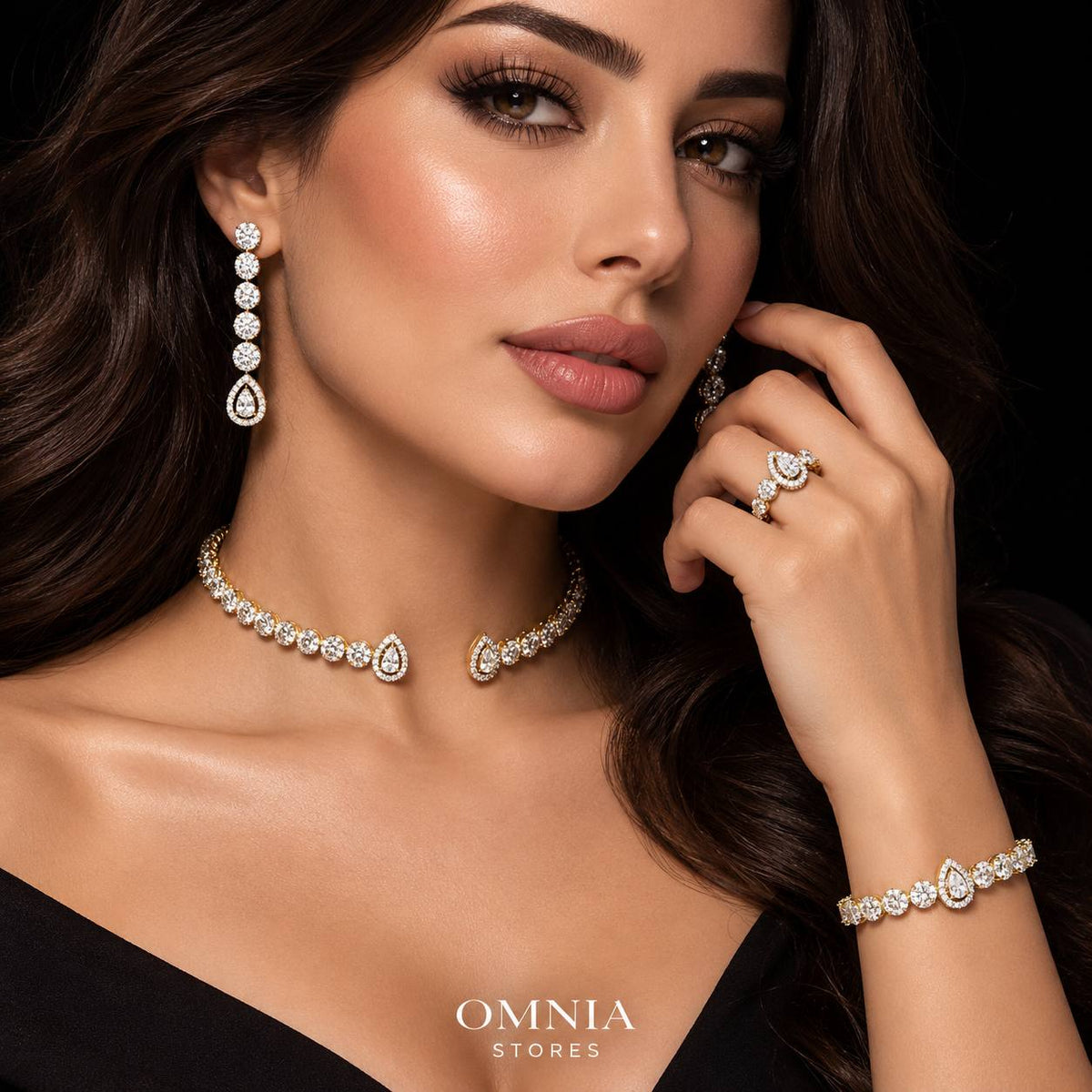 طقم زفاف أمنية ميلا الذهبي الكامل بتصميم شوكر مرصع بأحجار الزركون عالية الجودة ومطلي بالروديوم