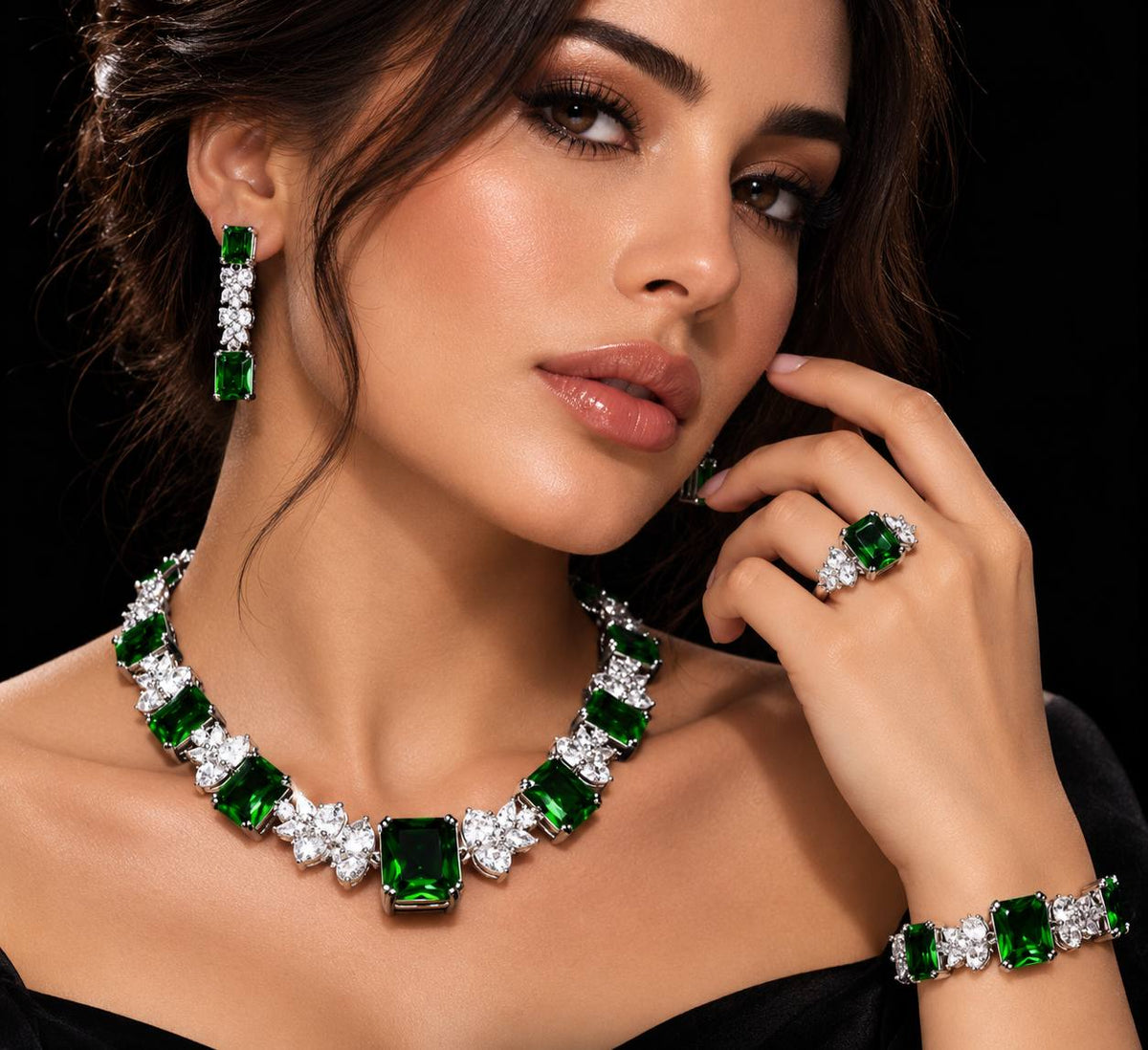 Omnia Amelia Green Bridal Full Set with Emerald and Pear-Cut High Quality Simulated Diamonds Premium Rhodium Plated
