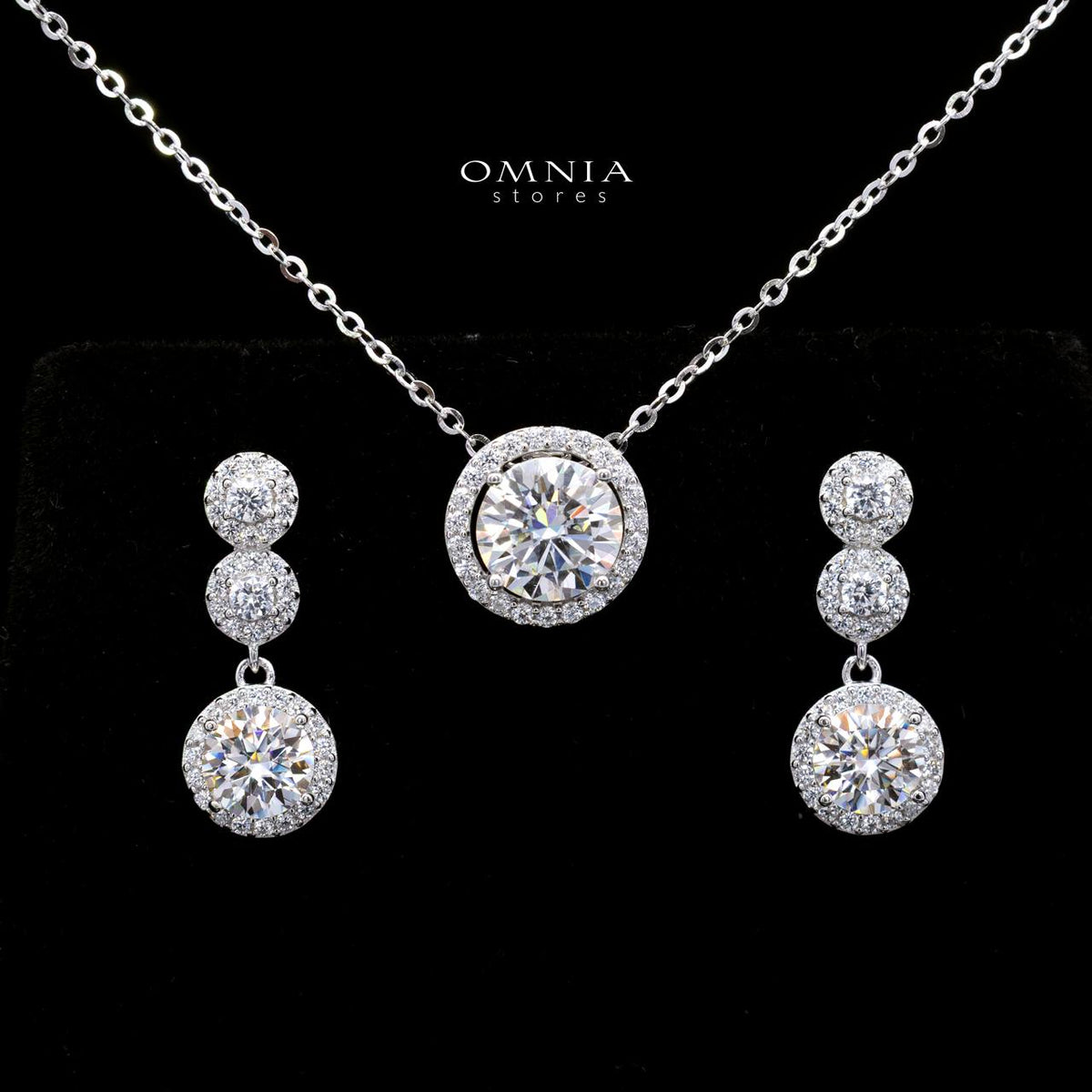 طقم قلادة وأقراط Masuma Moissanite Celestial Glow Halo من الفضة الإسترليني عيار 925
