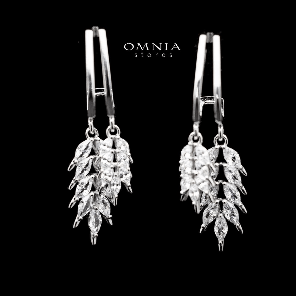 Omnia Ghayda Leaf Drop Earrings in 92.5 Silver With High Quality Moissanite Stone - OMNIASTORES UAE