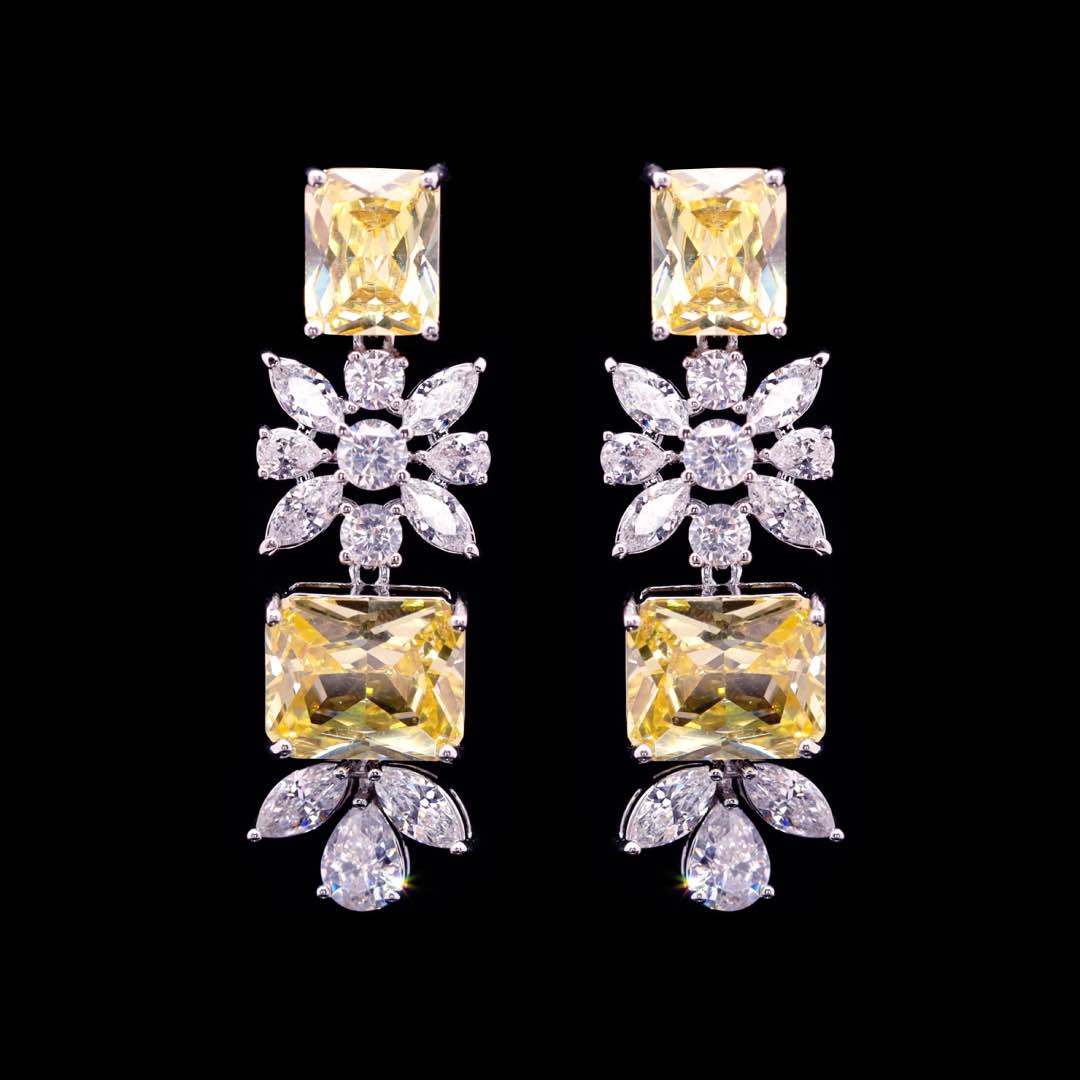 Omnia Charlotte Yellow Luxry Bridal Full Set with Emerald and Pear-Cut High Quality Simulated Diamonds Premium Rhodium Plated
