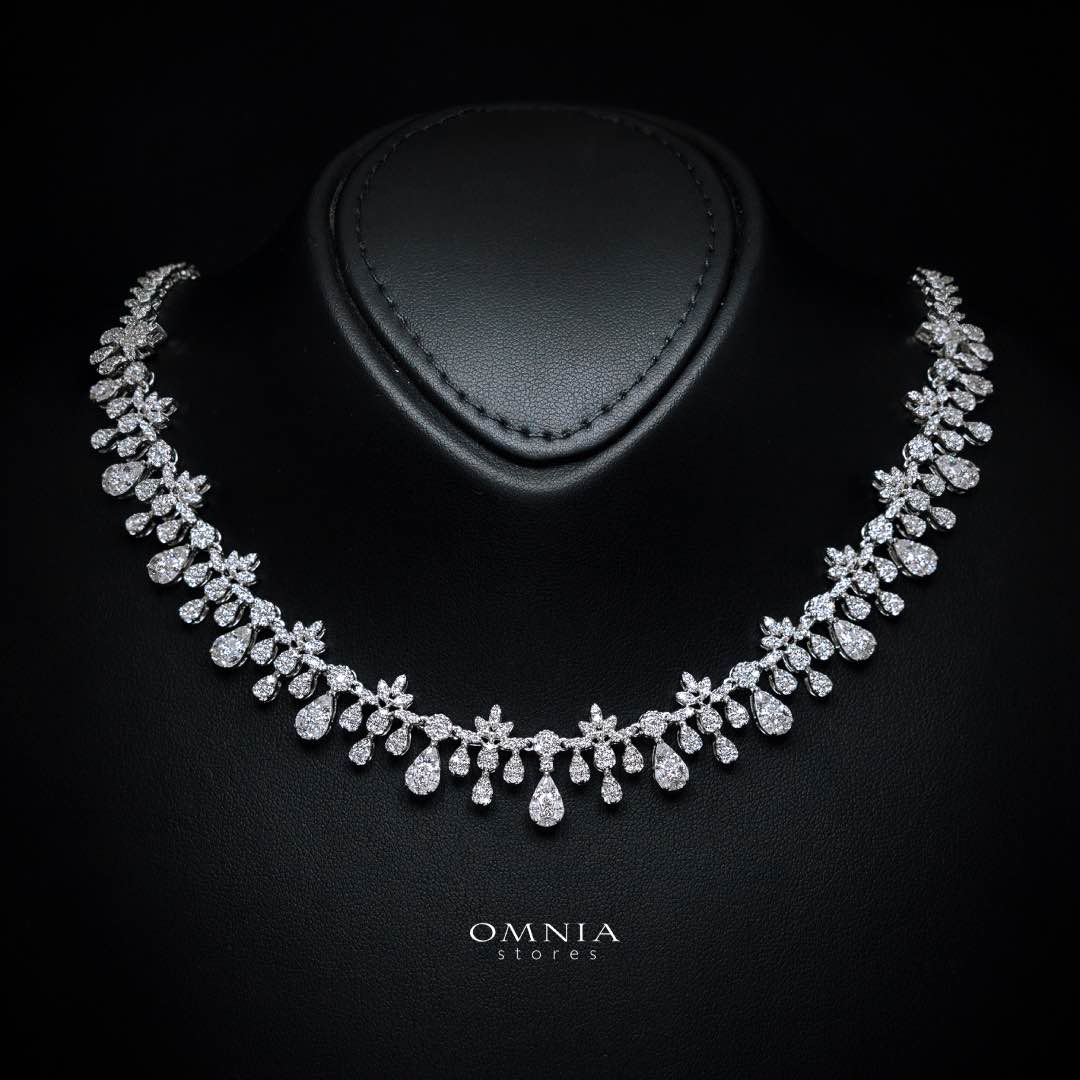 Bonnie White Bridal Full Set in 925 Silver High Quality Simulated Diamonds