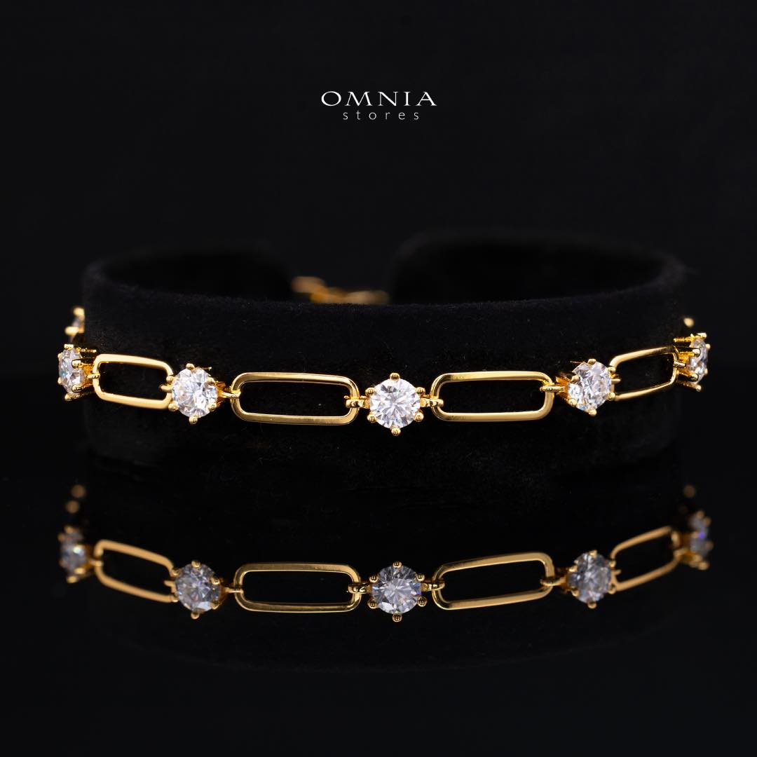 Bahja Golden White Moissanite With GRA Certified Bracelet in 925 Silver RD4.5mm