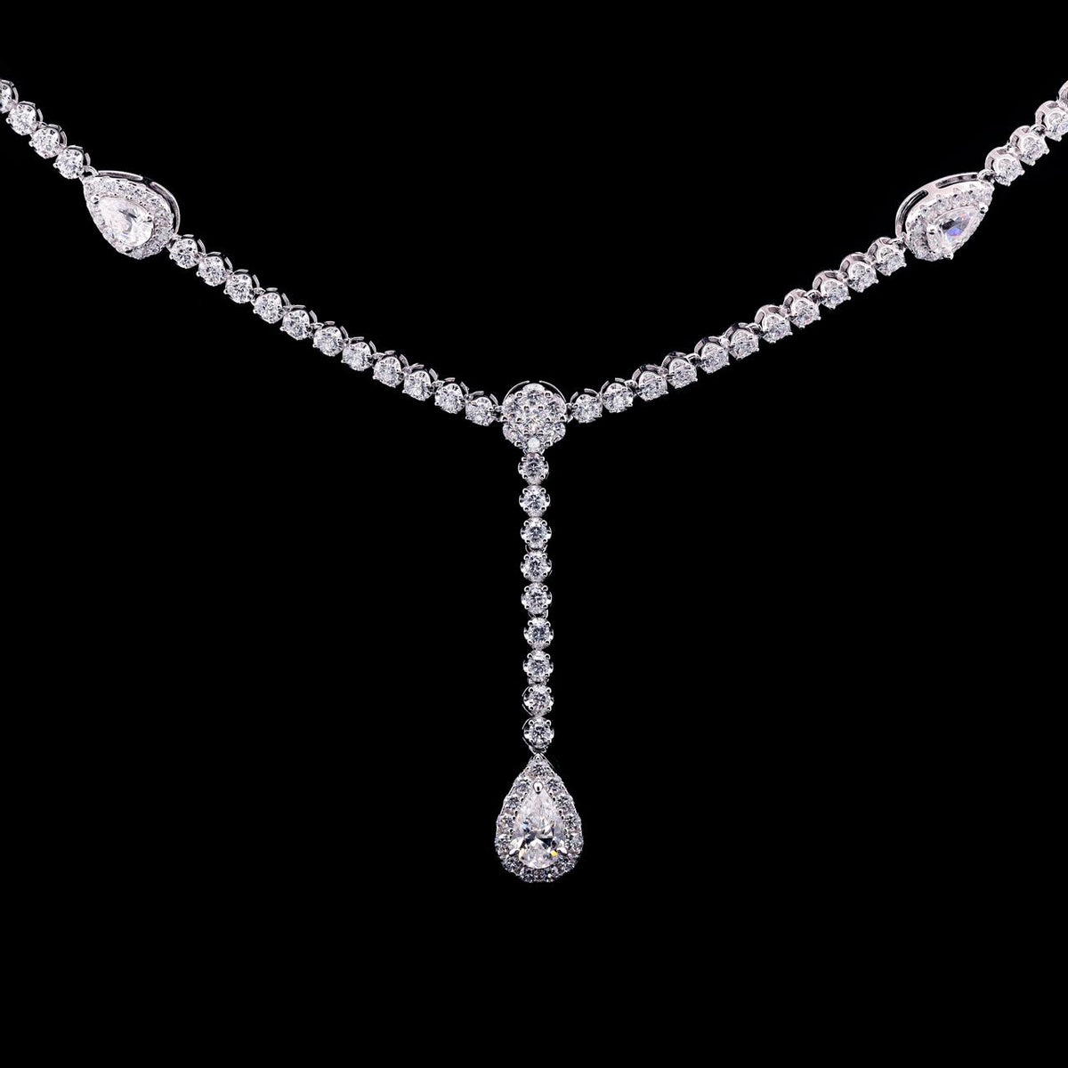 Habiba Necklace with Certificate | Simulated Diamonds in 925 Sterling Silver.