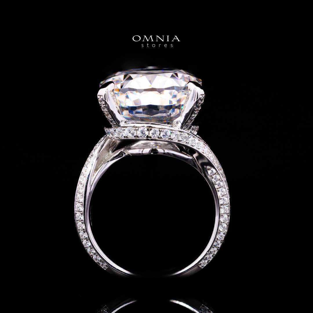 خاتم أومنيا نويلا أبيض عالي الجودة مُصنَّع مخبريًا ومعتمد من الفضة عيار 925 D44.2ct