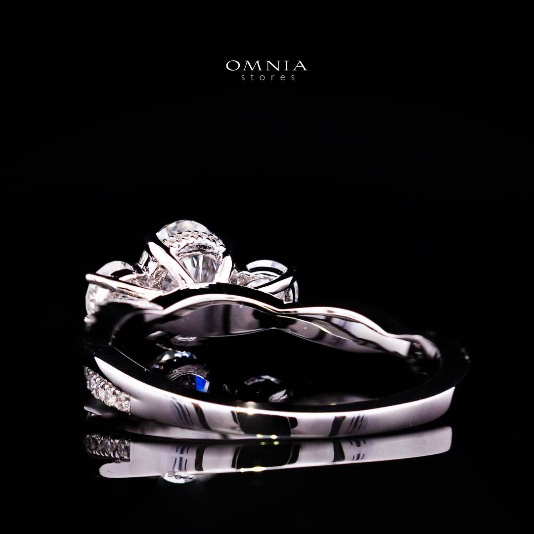 Jamyla Lab Grown With IGI Certified D VS1 Round White Ring In 925 Silver 1.00ct