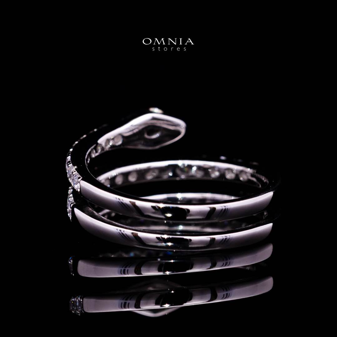 Omnia Sidra White Ring With High Quality Simulated Diamonds In 925 Silver