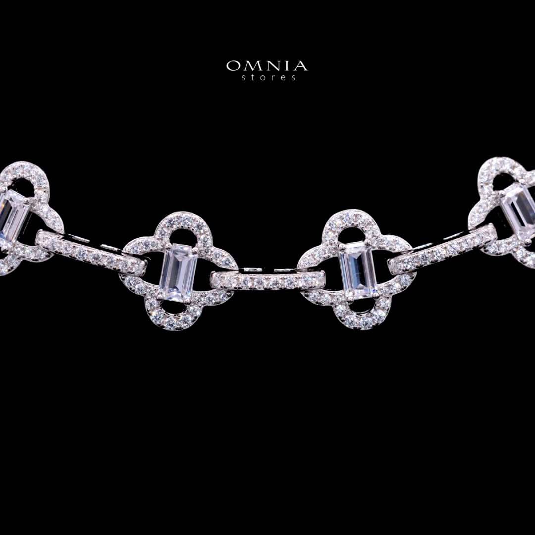 Omnia Amna White Necklace in 925 Silver High Quality Simulated diamonds