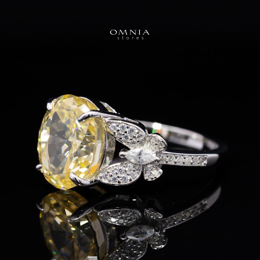 Omnia Maysun Yellow Ring In 92.5 Silver High Quality Simulated Diamonds - OMNIASTORES UAE