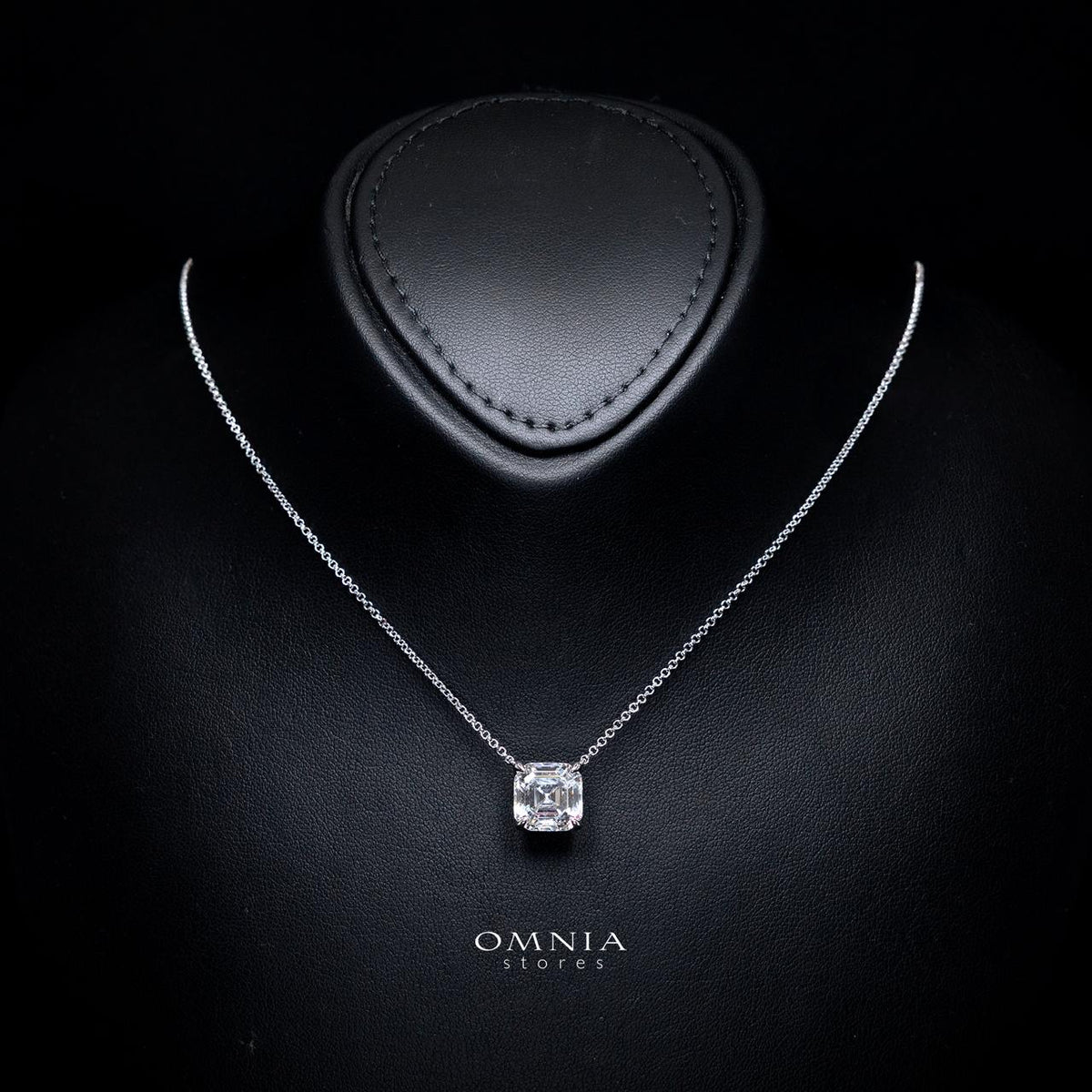 Eliza Necklace with Certificate, High-Quality Premium Simulated Diamonds in 925 Sterling Silver