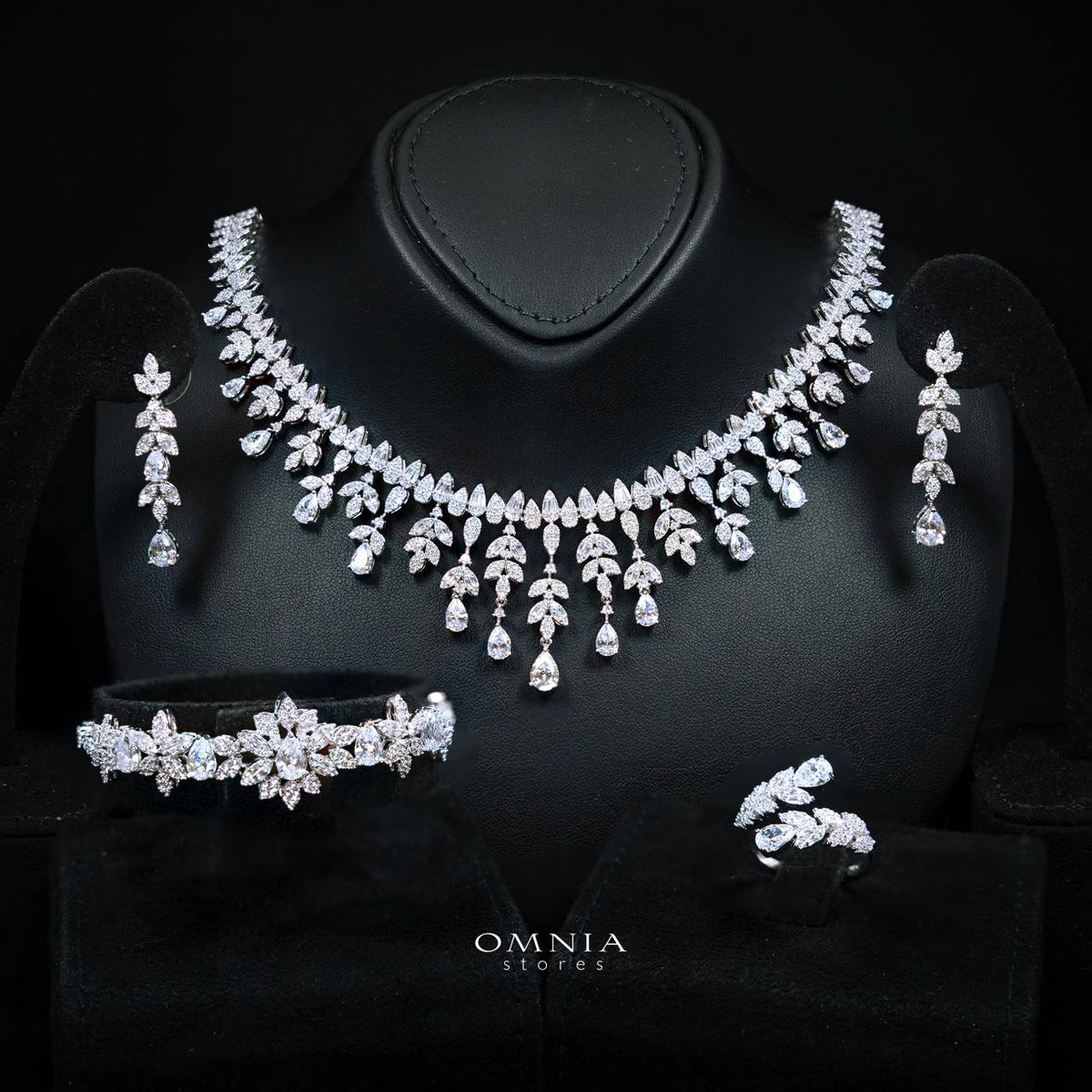 Aylara White Luxury Bridal Full Jewelry Set with High-Quality Premium Simulated Diamonds