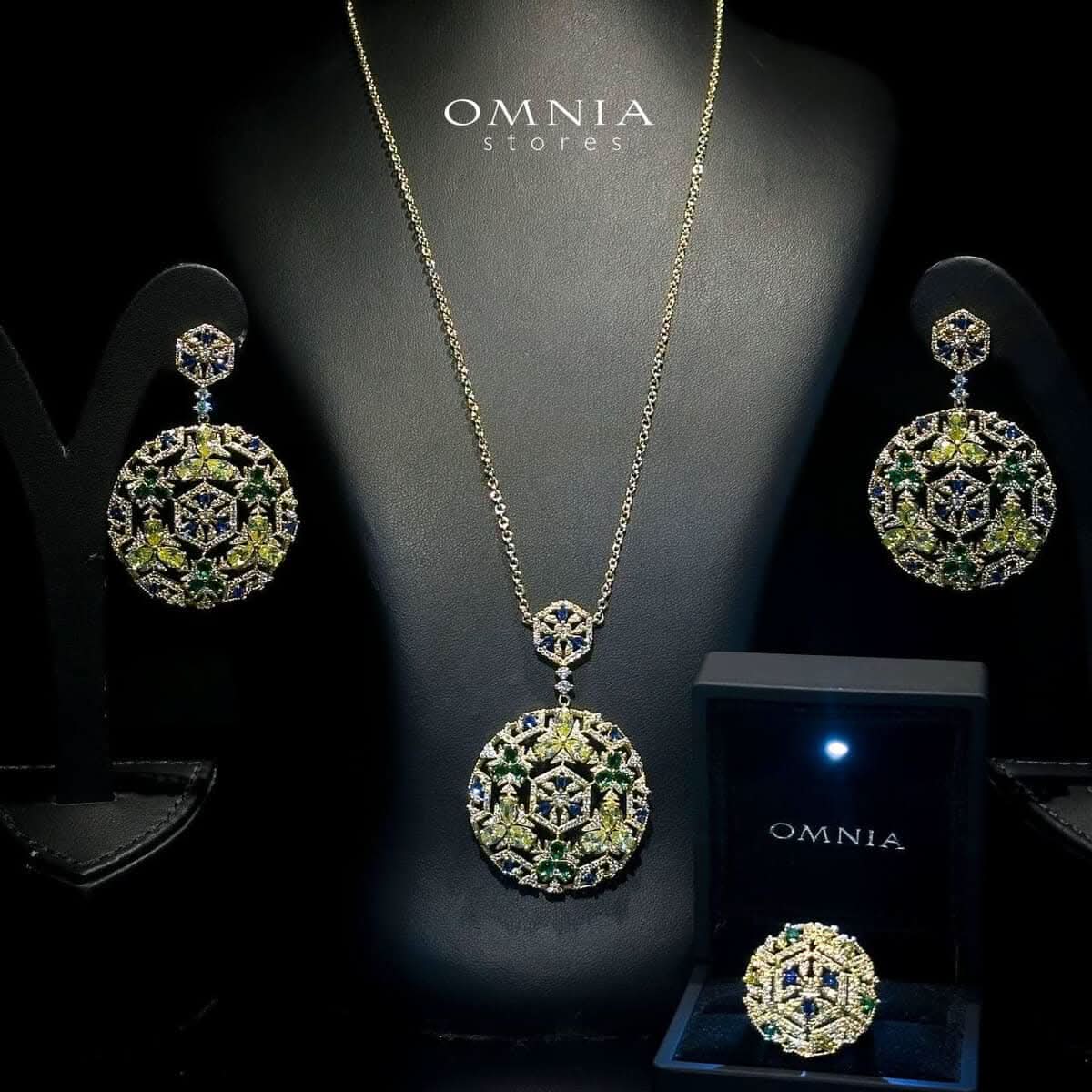 Omnia Alali Green Golden Medallion Set in High Quality Simulated Diamonds - OMNIASTORES UAE