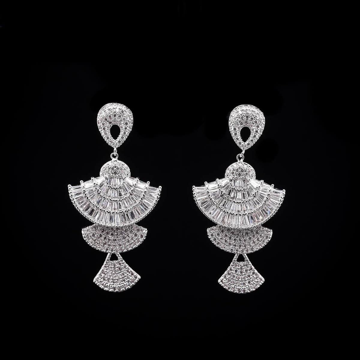 Omnia White Fan Design Drop Earrings with High-Quality Zircon Stones in Rhodium Plated - OMNIASTORES UAE