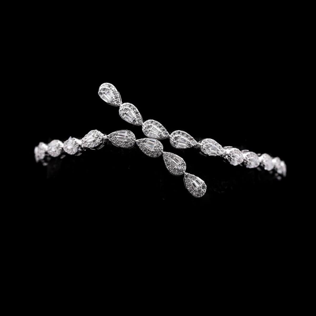 Misty White Bridal Full Set – Premium Rhodium Plated with High-Quality Zircon Stones