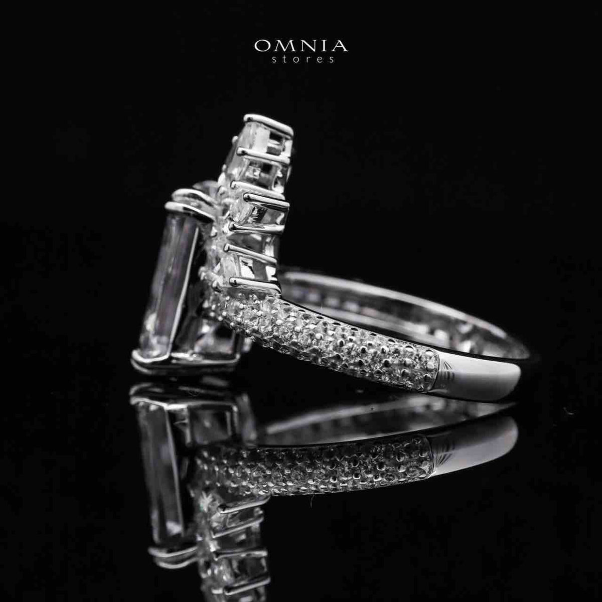 Omnia Chams White Ring 92.5 Silver High Quality Simulated diamonds - OMNIASTORES UAE