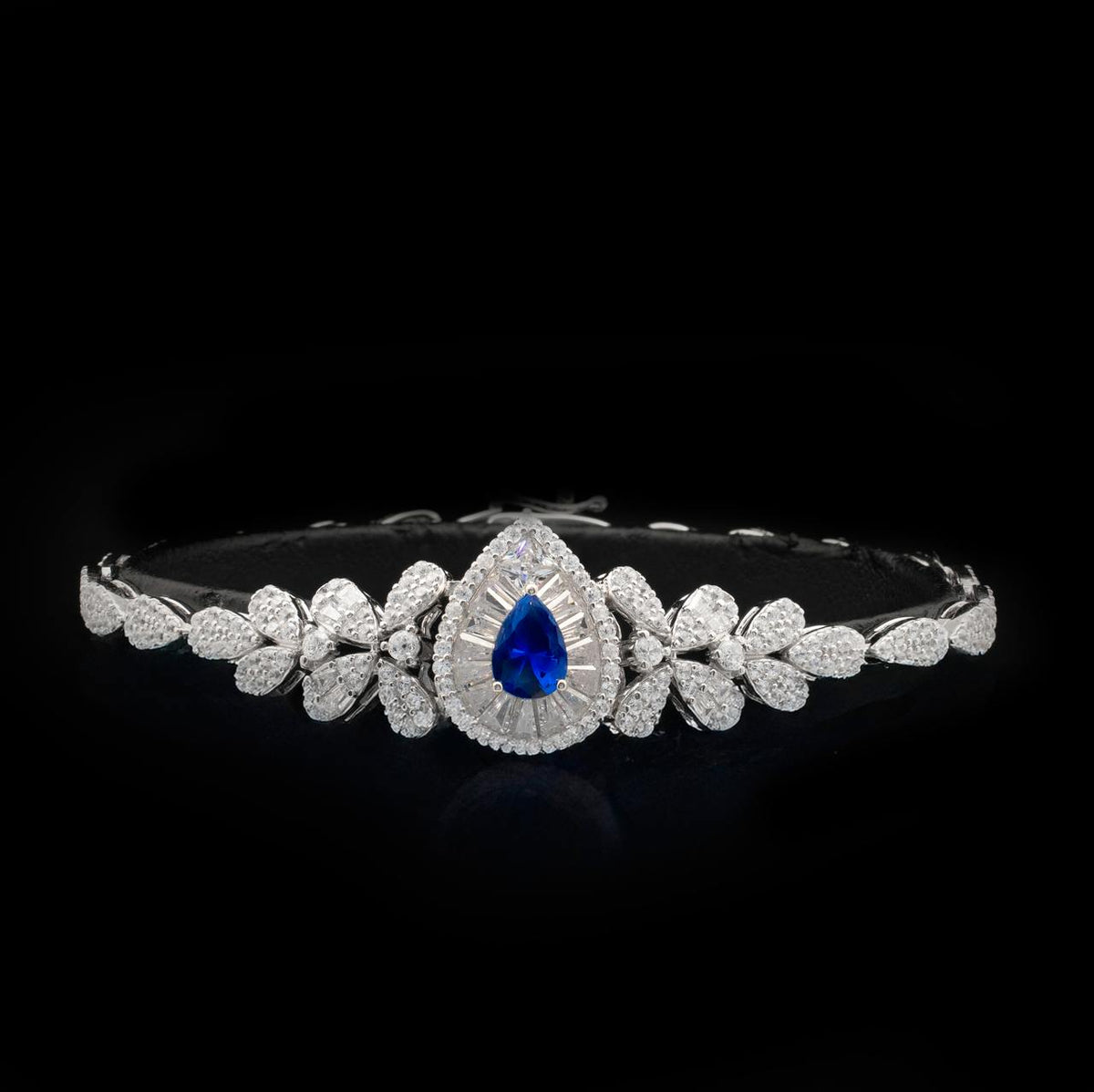 Omnia Sophia Blue Teardrop Bridal Full Set in 925 Silver with High Quality Simulated Diamonds - OMNIASTORES UAE