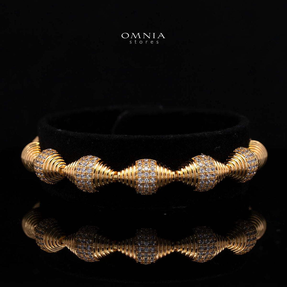 Arwenna Gold-Plated Bracelet with Premium Simulated Diamonds and Certificate in 925 Sterling Silver