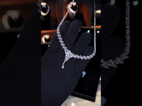 Omnia Farrah white zircon bridal jewellery set product showcase