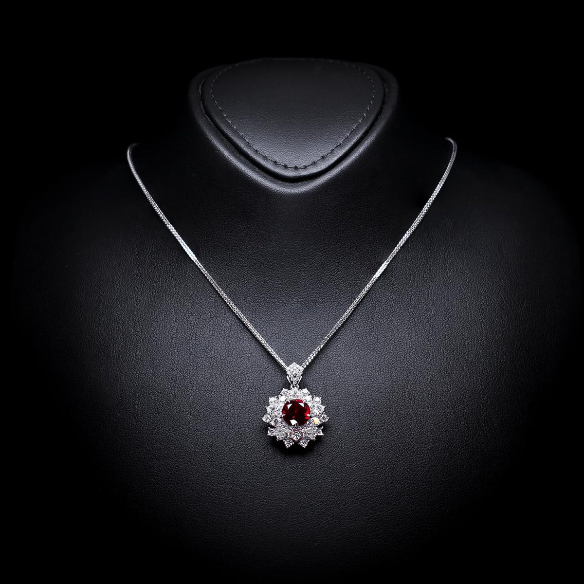Raghad Red Necklace with Certificate | High-Quality Simulated Diamonds in 925 Sterling Silver