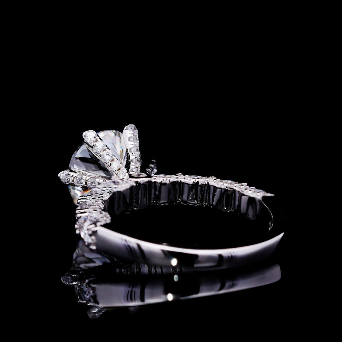 Zahiya 3 Carat Ring with Certificate | High-Quality Simulated Diamonds in 925 Sterling Silver