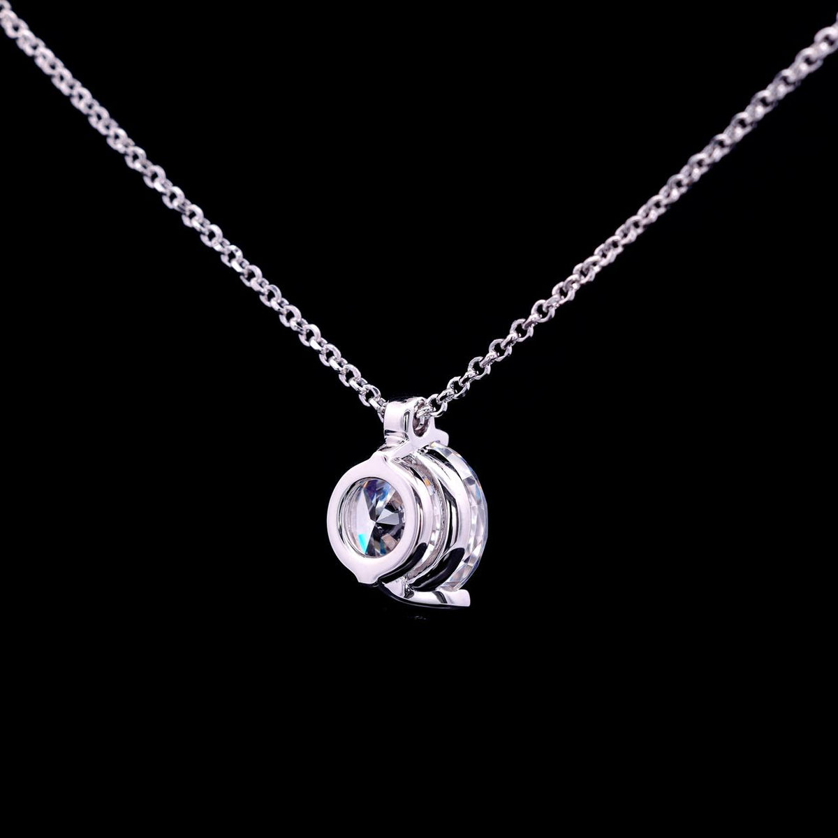 Najiyah Necklace with Certificate | High-Quality Simulated Diamonds in 925 Sterling Silver