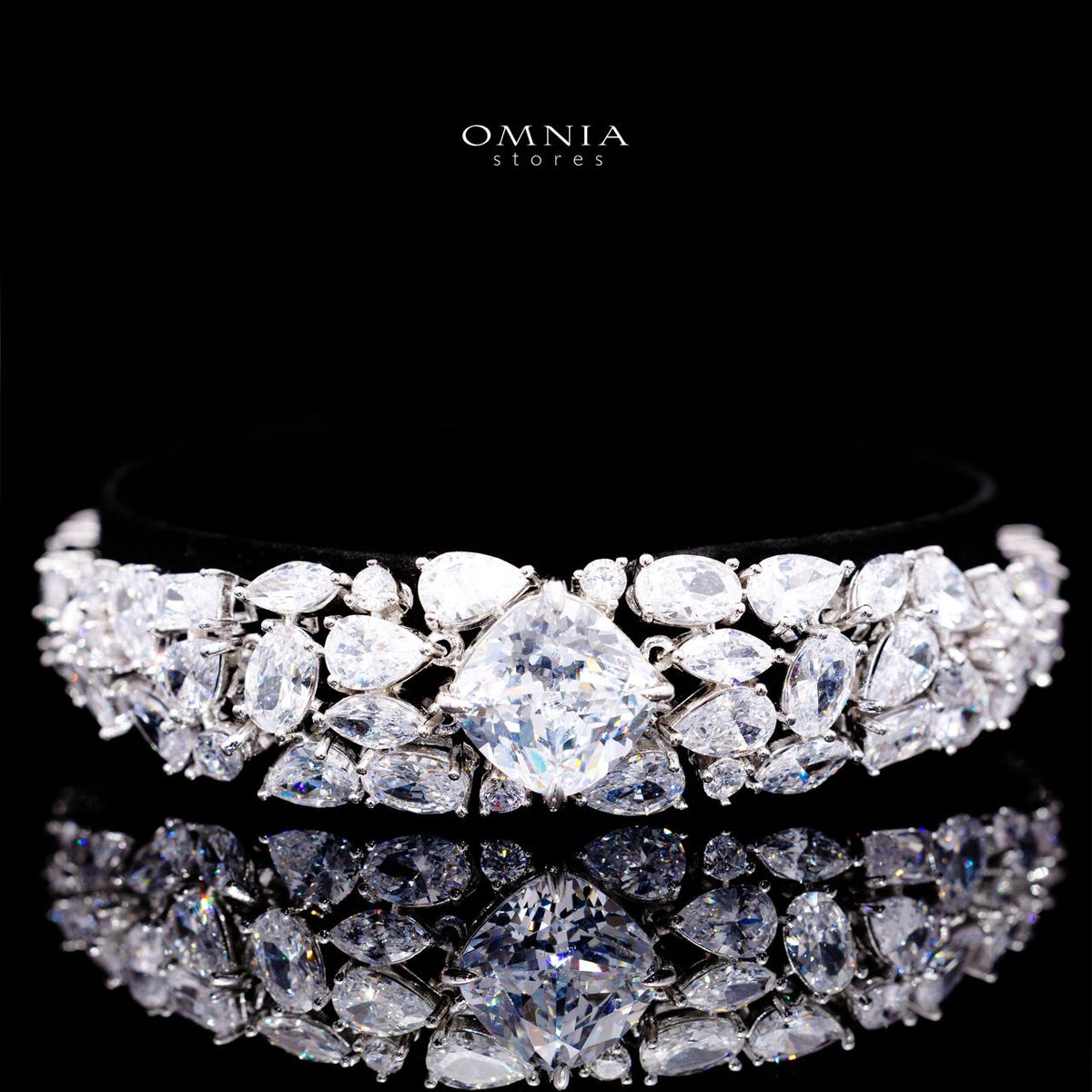 Roxane White Luxury Bridal Full Set with High-Quality Simulated Diamonds – Rhodium Plated