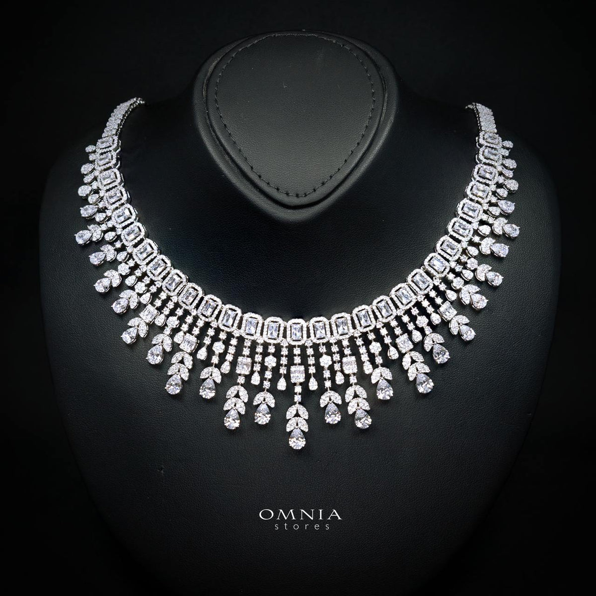 Arabella White Bridal Full Set Accessories in High Quality Premium Zircon Stone in Rhodium Plated