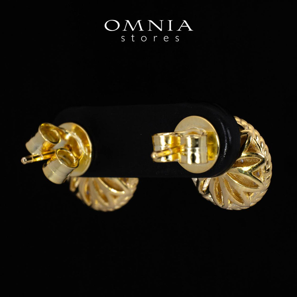 karoline Golden Round Earrings With High Quality Simulated Diamonds in 925 Silver - OMNIASTORES UAE