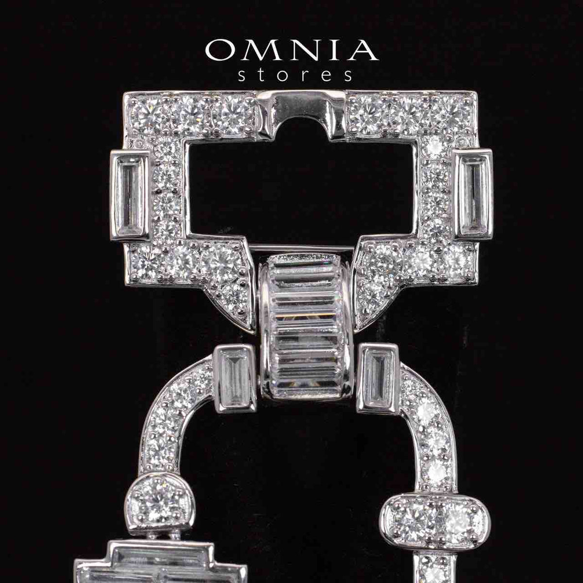 Mollie White Real Fresh Water Pearl Brooch With High Quality Simulated Diamonds in 925 Silver - OMNIASTORES UAE