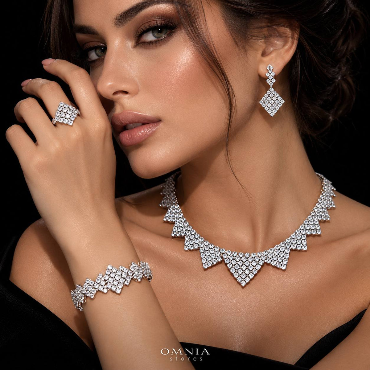 Omnia Amaya White Luxury Bridal Full Set in High Quality Zircon Stone Premium Rhodium Plated