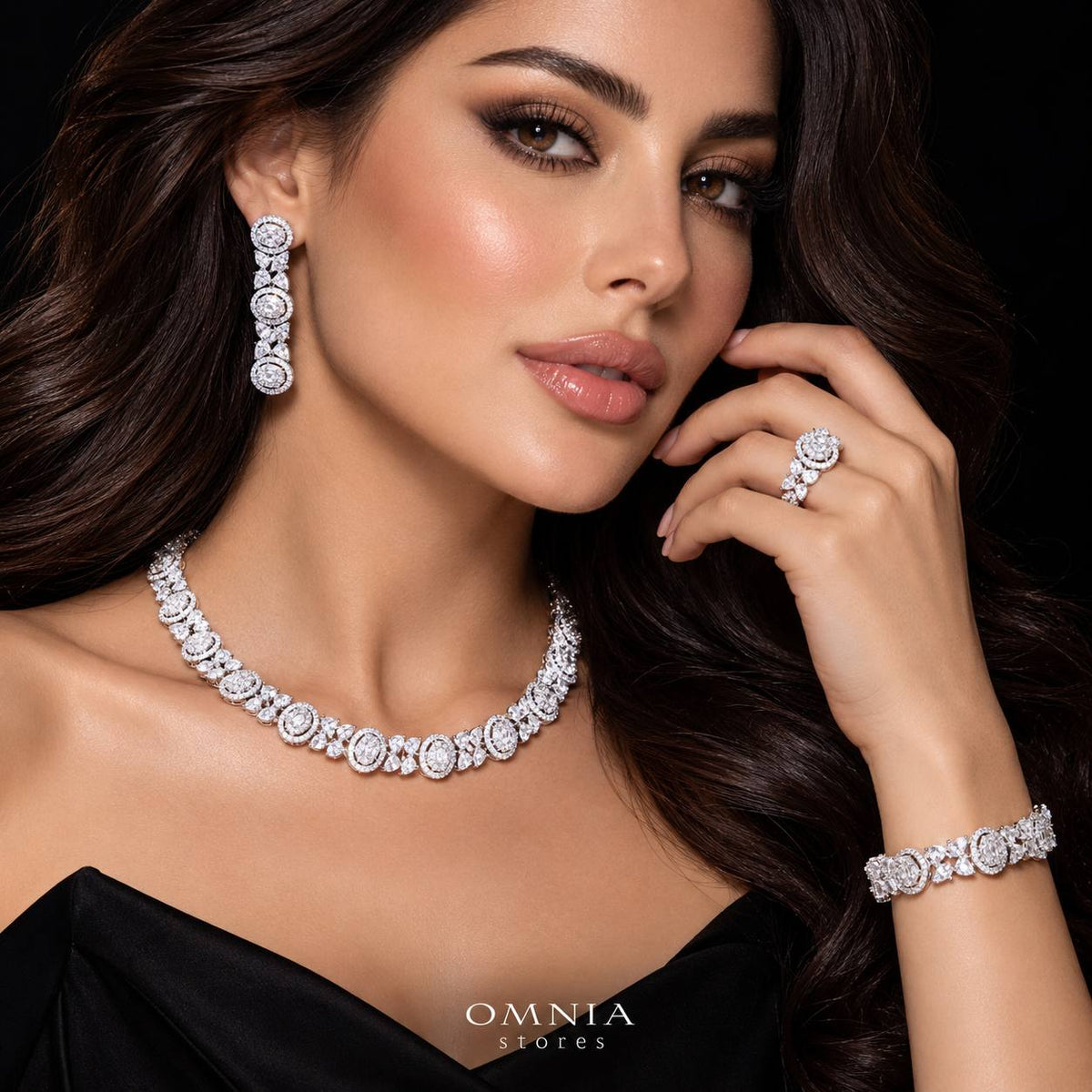 طقم زفاف أمنية رحيمة الأبيض الكامل مرصع بالألماس المحاكى عالي الجودة ومطلي بالروديوم