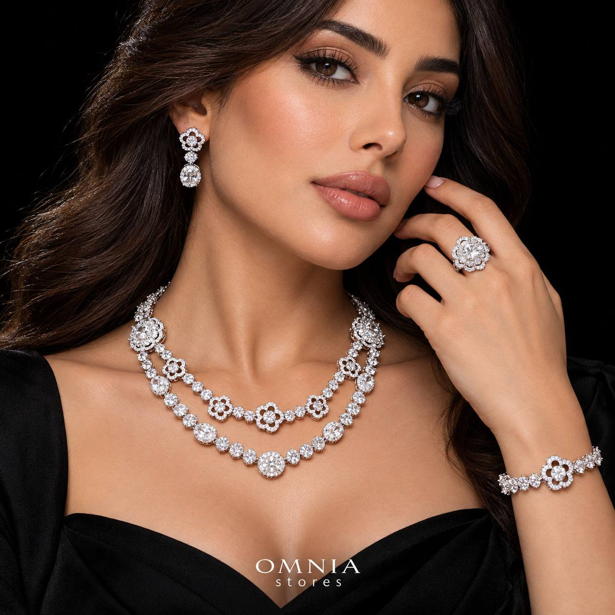 طقم زفاف أمنية إسراء الكامل باللون الأبيض مرصع بالألماس المحاكى عالي الجودة ومطلي بالروديوم عالي الجودة