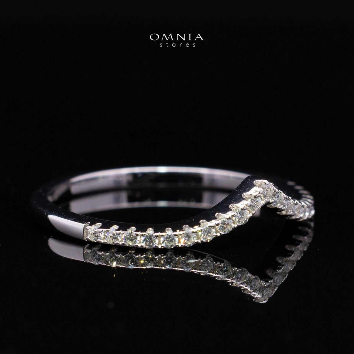 Zafirah White Moissanite V-Shape Chevron Pavé Band Ring – Rhodium-Plated 925 Sterling Silver