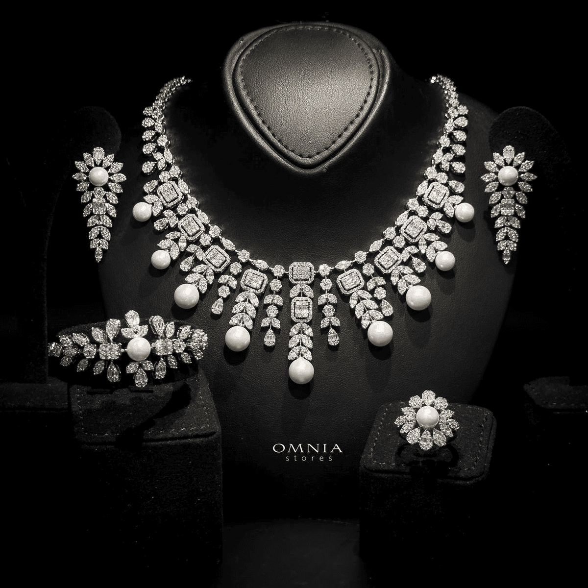 Omnia Dalimah White Bridal Full Set with High Quality Simulated Diamond