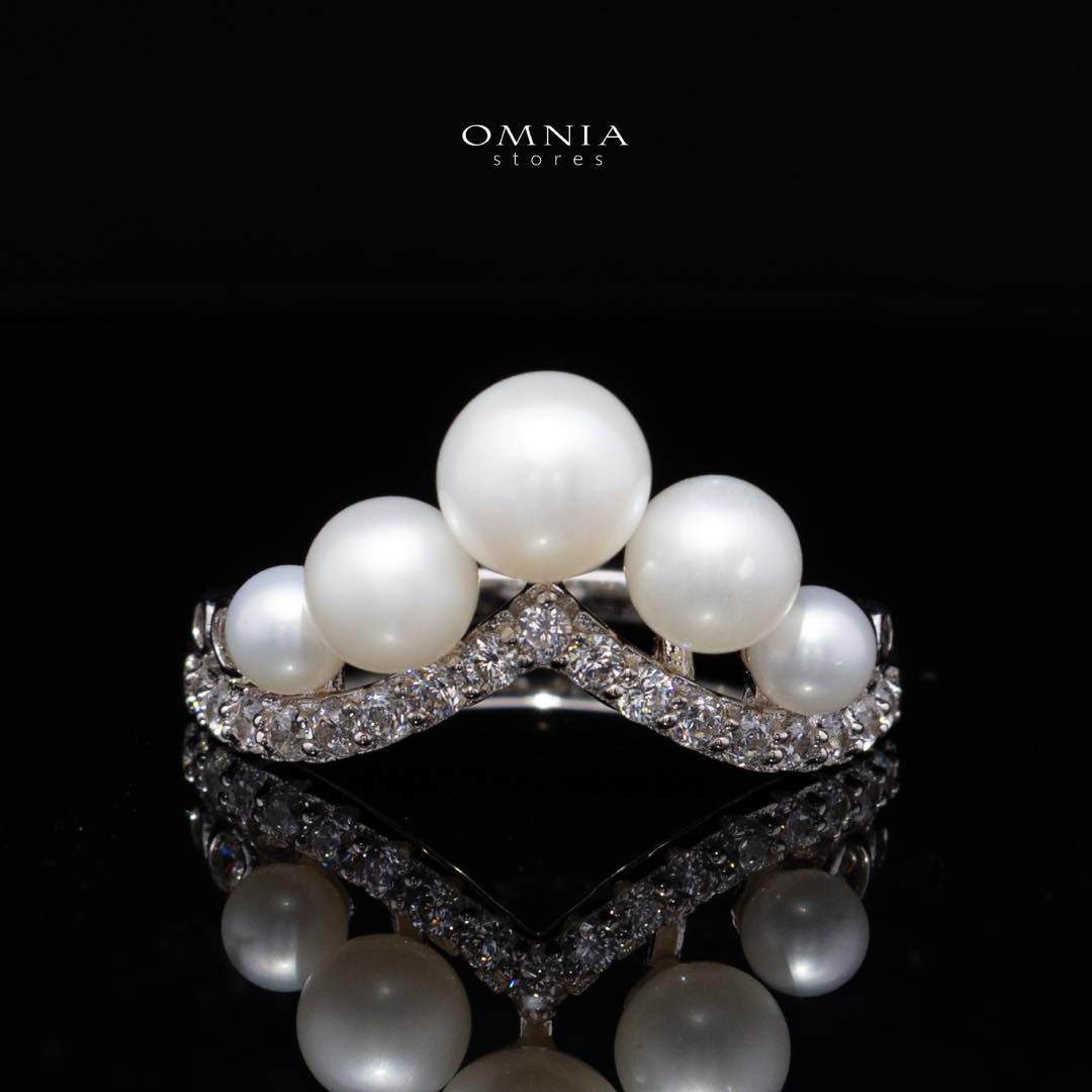 Omnia Shanina Bridal Full Set Designed with Freshwater Real Pearls and High-Quality Simulated Diamonds in a Rhodium Plated Finish
