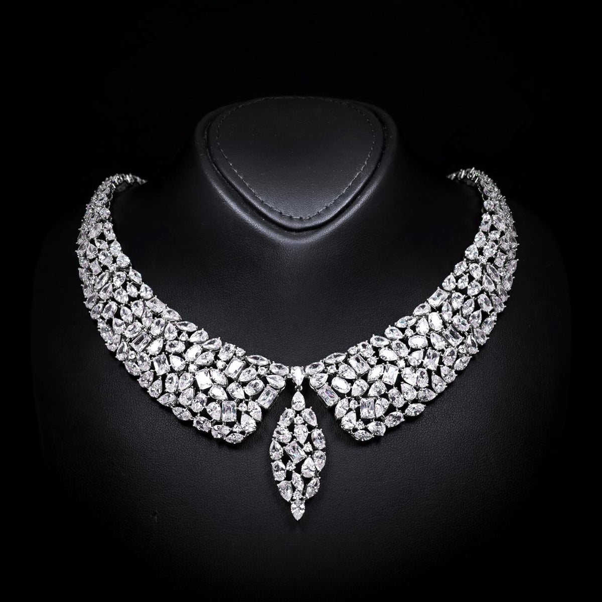 Caliya White Luxury Bridal Necklace with High-Quality Zircon Stones Rhodium-Plated Finish