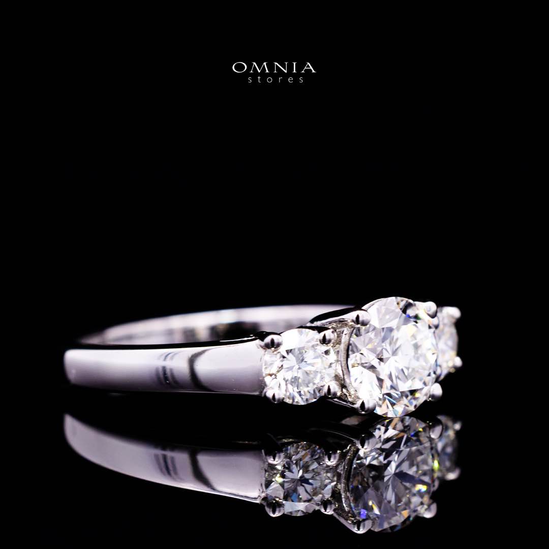 Halima Lab Grown With IGI Certified E VVS2 Oval Brilliant White Ring in 925 Silver 1.50ct