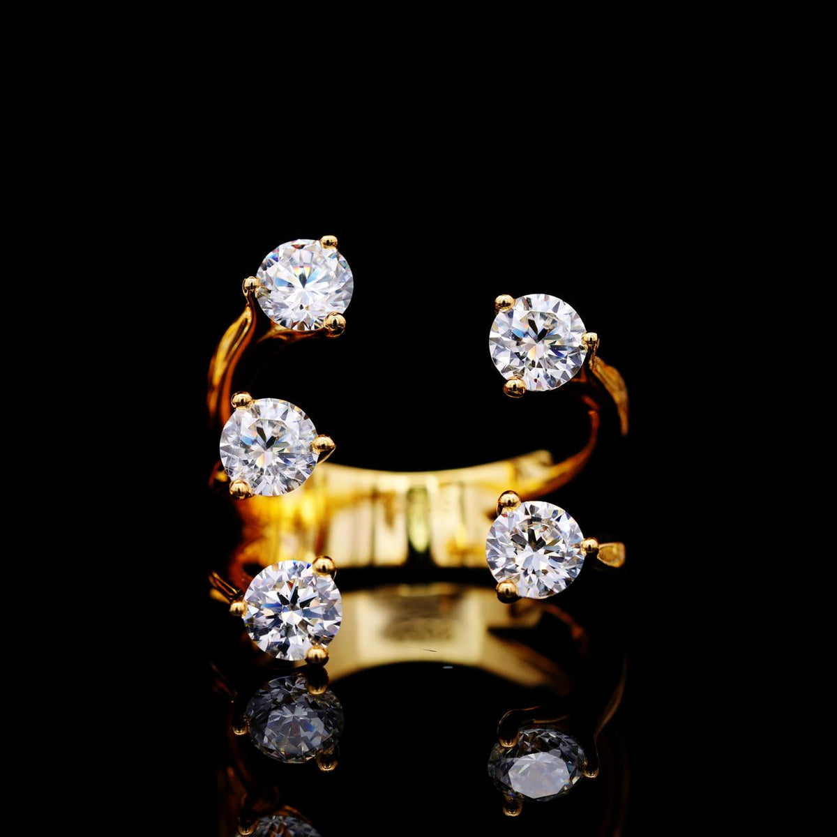 Hiyam Ring with Certificate | High-Quality Simulated Diamonds in 925 Sterling Silver, Gold Plated