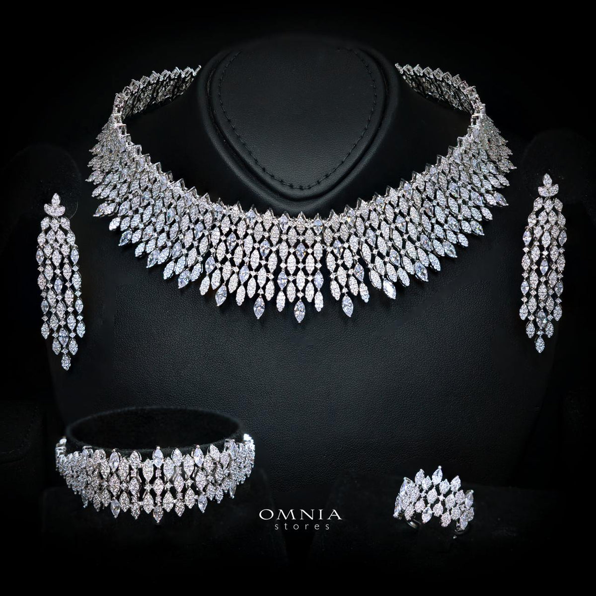 Cyra White Luxury Bridal Full Set with High-Quality Simulated Diamonds and Rhodium Plating