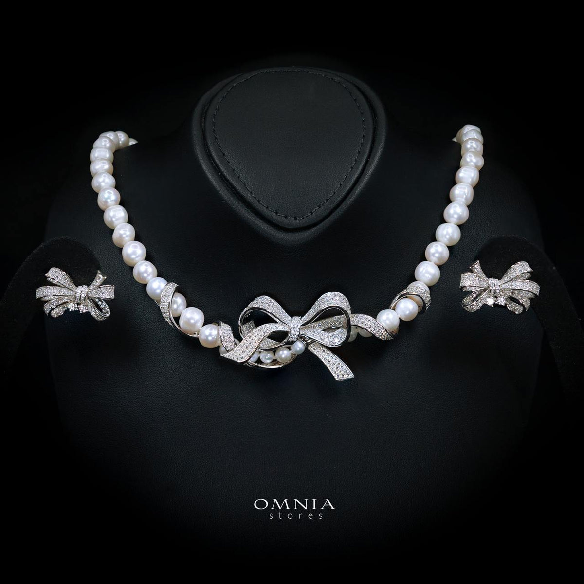 Melina Fresh Water Pearl Ribbon Necklace and Earring Set with High-Quality Simulated Diamonds in 925 Silver