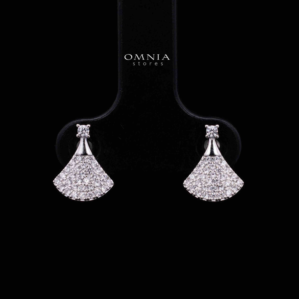 Shidha White Fan Design Silver Necklace and Earrings Set in 925 Silver with High-Quality Premium Simulated Diamonds