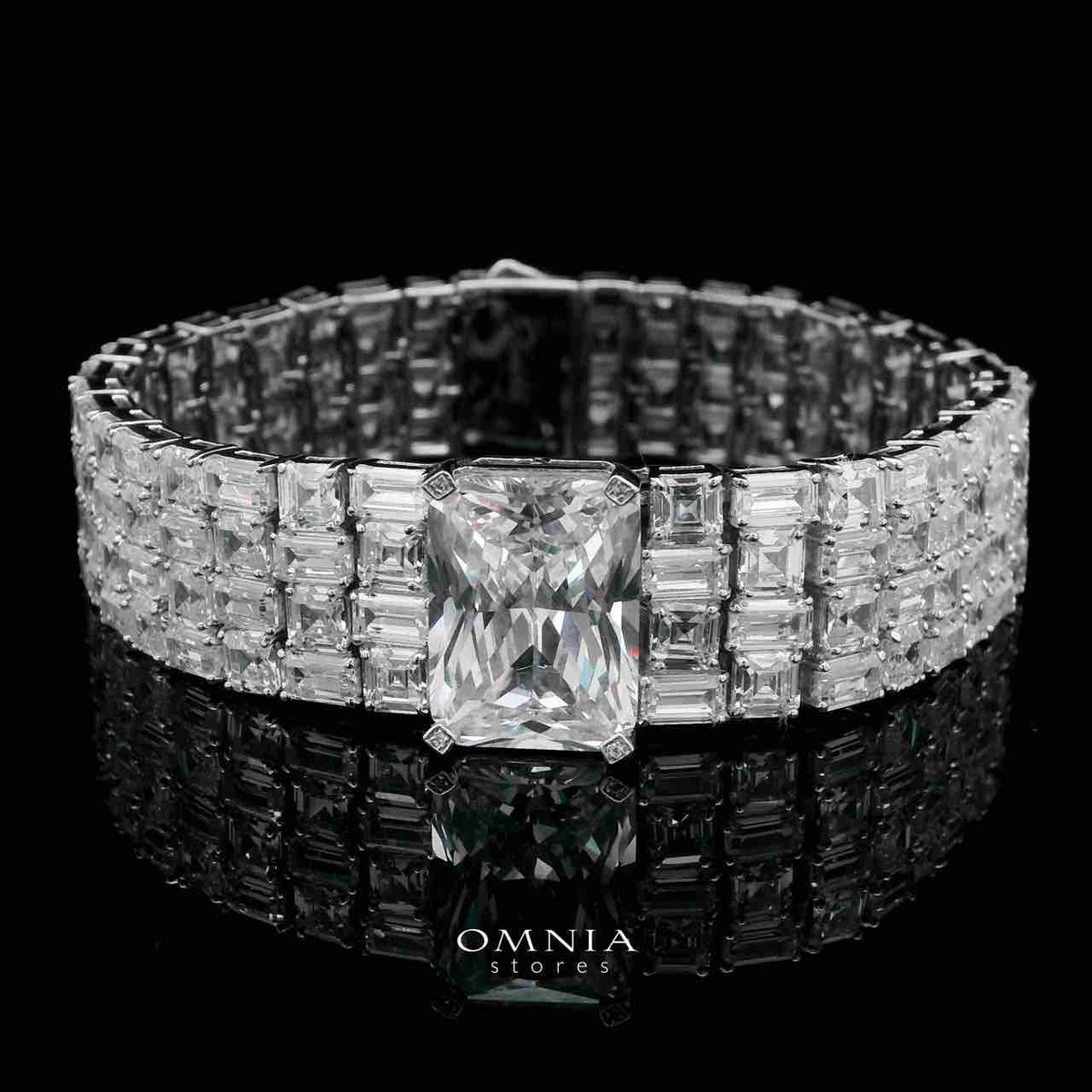 Omnia Zeina Silver Set in 925 Silver with High-Quality Simulated Diamonds - OMNIASTORES UAE