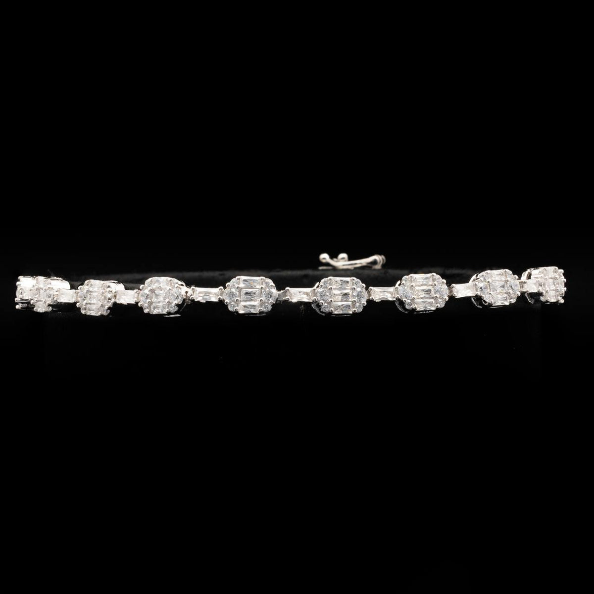 Omnia Hania White Bracelet in 925 Silver with High Quality Simulated Diamonds - OMNIASTORES UAE