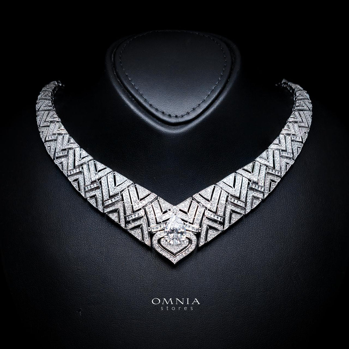 Daryan White Luxury Bridal Full Set with High-Quality Simulated Diamonds – Rhodium Plated