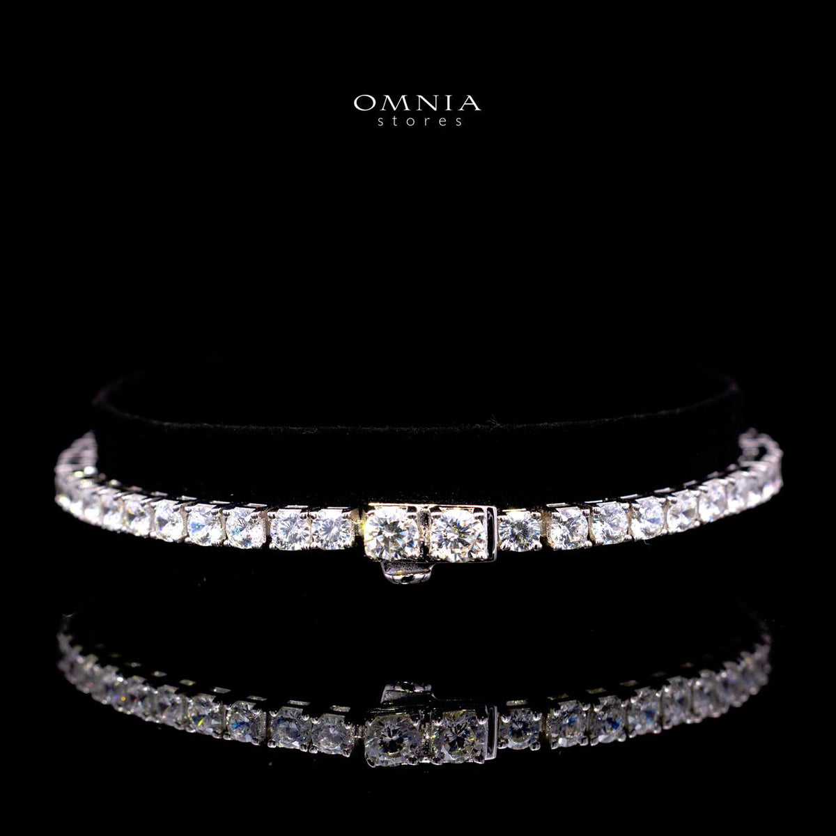 Eunice Floral Bracelet with Certified High-Quality Premium Simulated Diamonds in 925 Sterling Silver