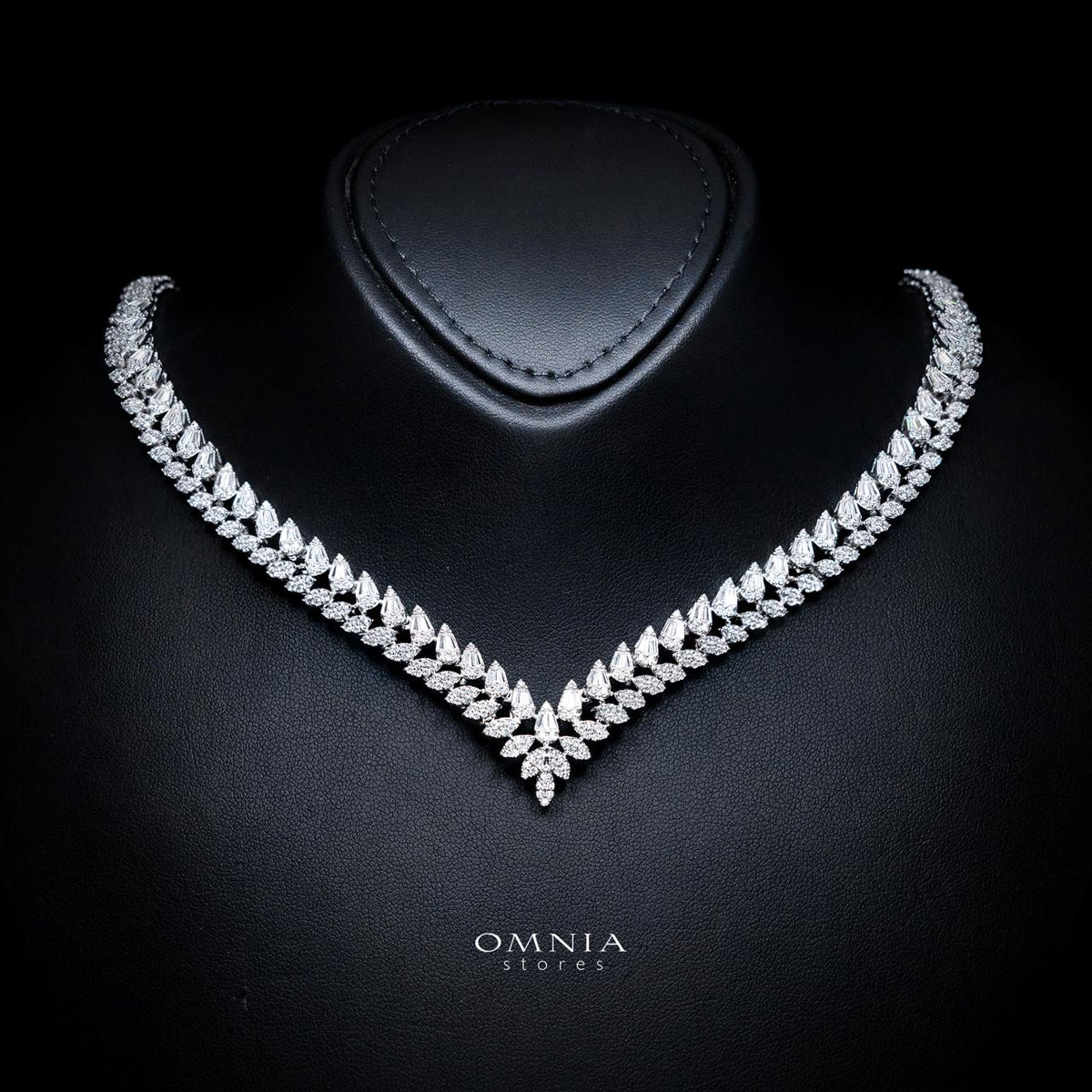 Kirsten Luxury Bridal Full Set with High-Quality Simulated Diamonds – Rhodium Plated
