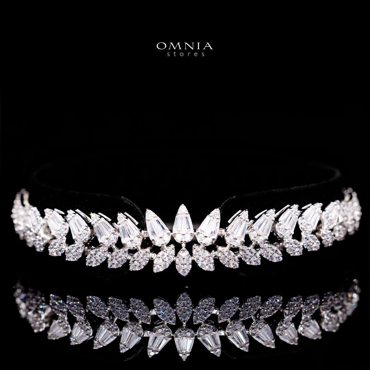 Kirsten Luxury Bridal Full Set with High-Quality Simulated Diamonds – Rhodium Plated